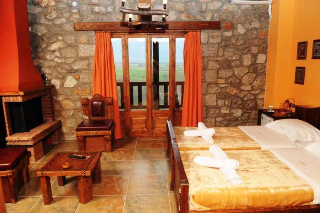 Hotel Metohi à Marioláta Extérieur photo