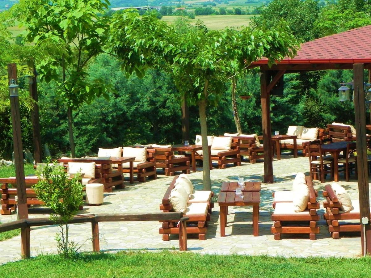 Hotel Metohi à Marioláta Extérieur photo