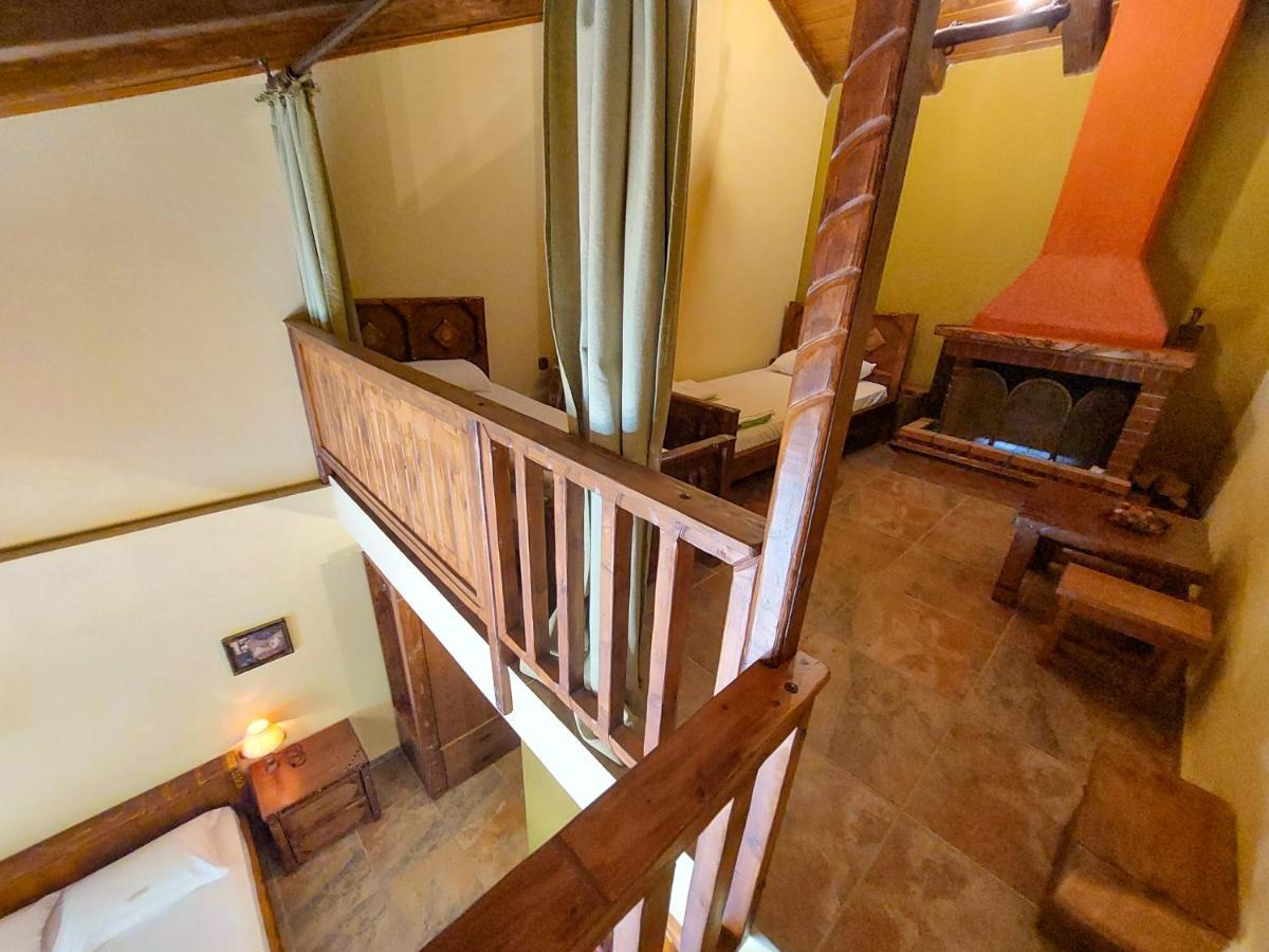 Hotel Metohi à Marioláta Extérieur photo