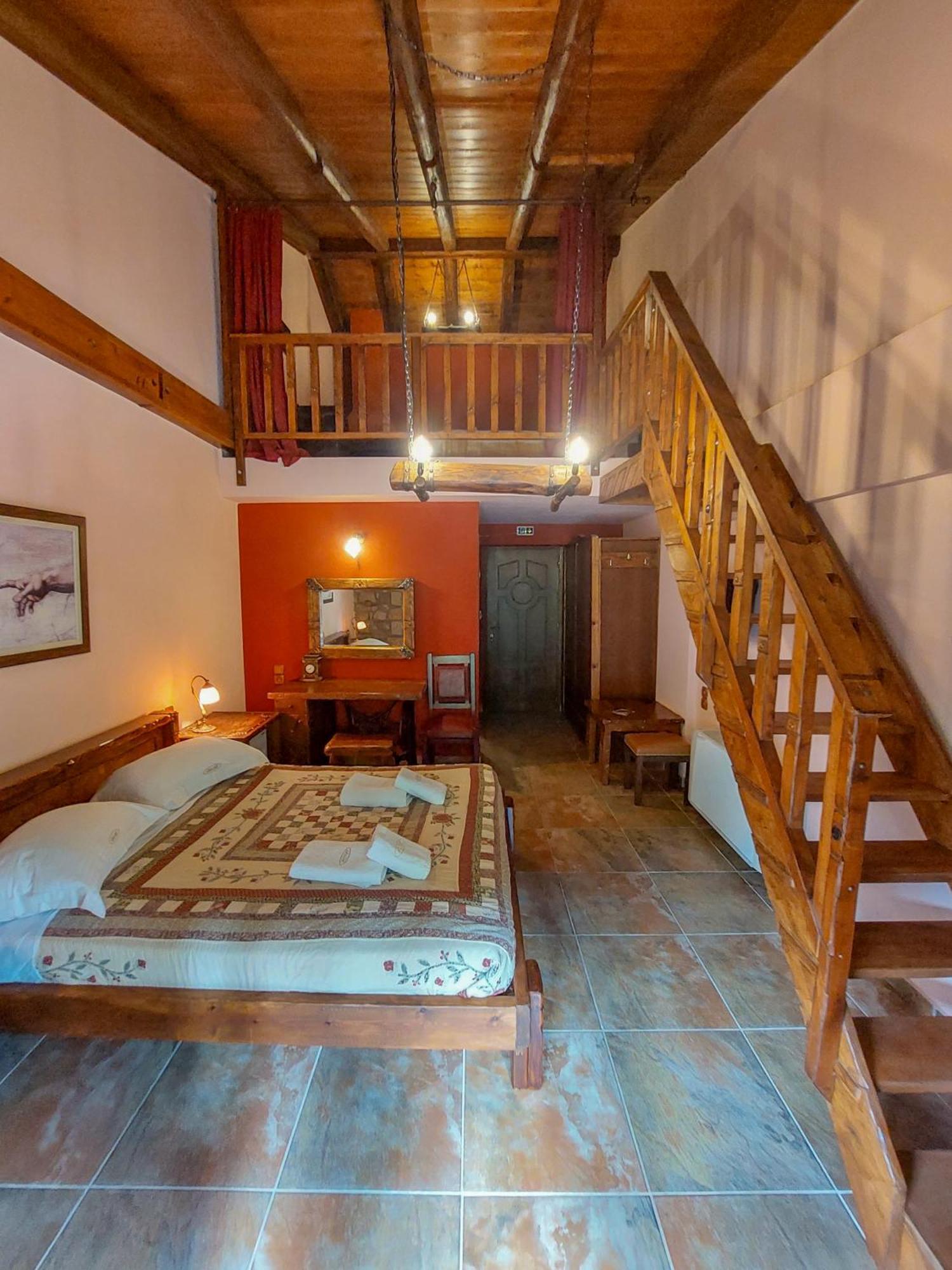 Hotel Metohi à Marioláta Extérieur photo