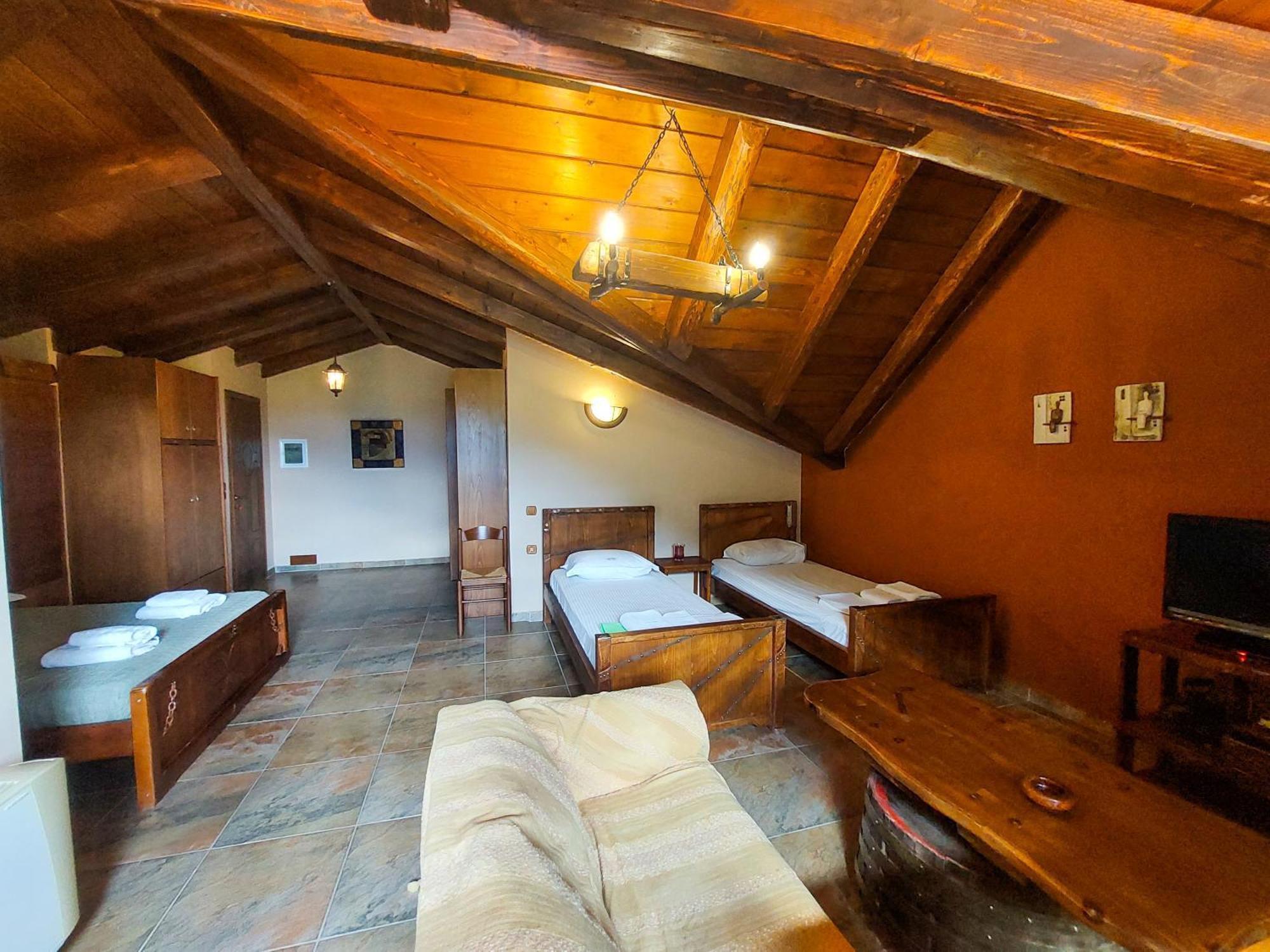 Hotel Metohi à Marioláta Extérieur photo