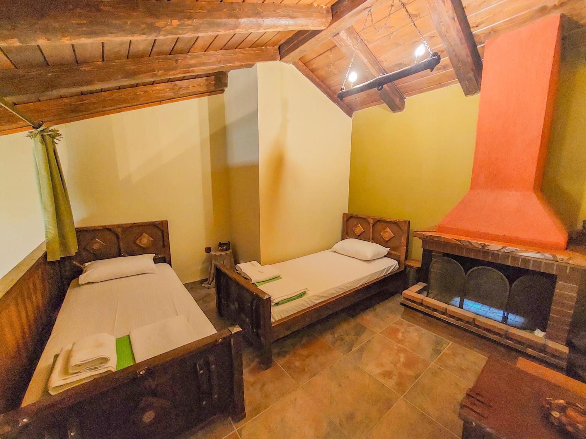 Hotel Metohi à Marioláta Extérieur photo